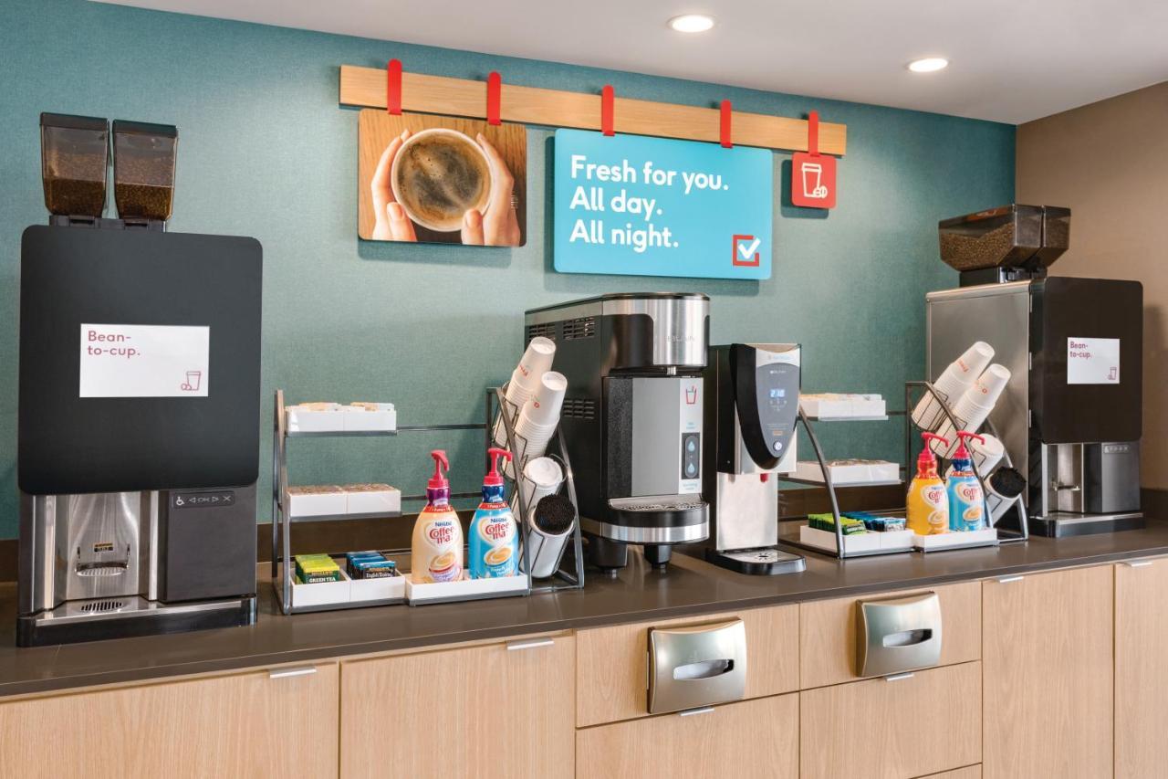Avid Hotels - Guadalajara Av Vallarta Pte By Ihg サポパン エクステリア 写真