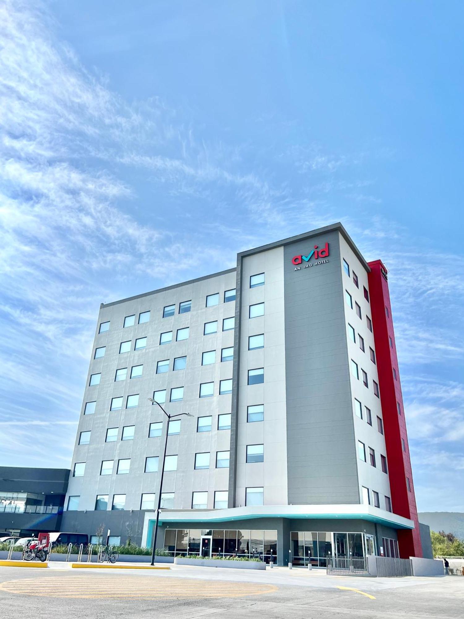 Avid Hotels - Guadalajara Av Vallarta Pte By Ihg サポパン エクステリア 写真