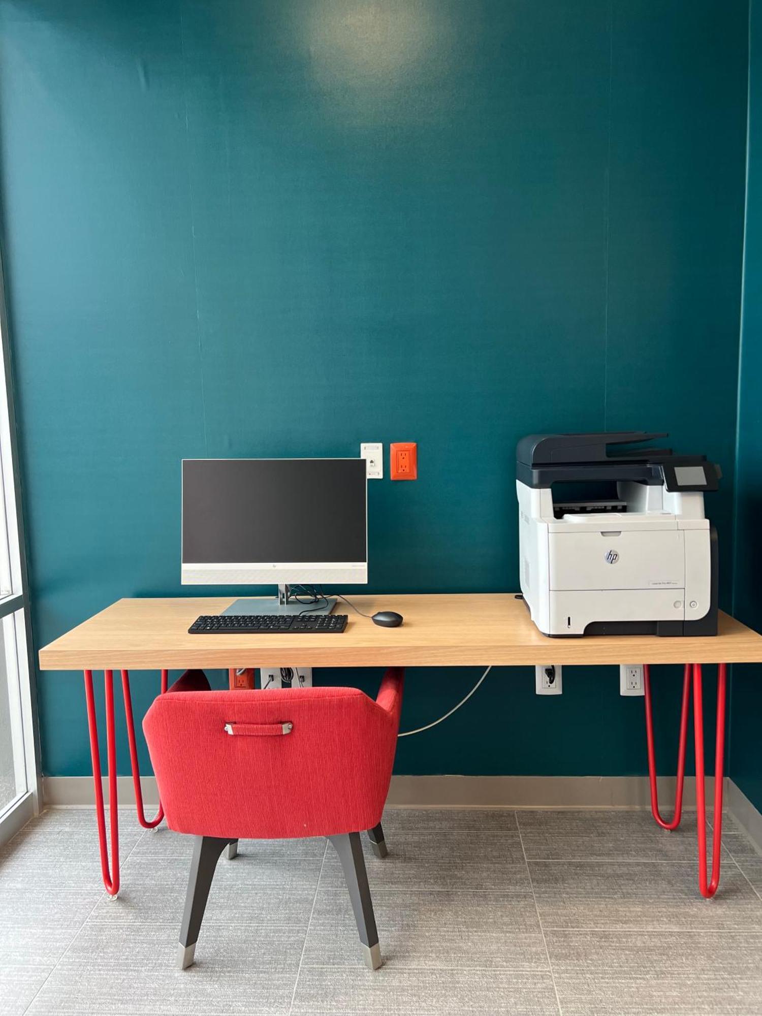 Avid Hotels - Guadalajara Av Vallarta Pte By Ihg サポパン エクステリア 写真