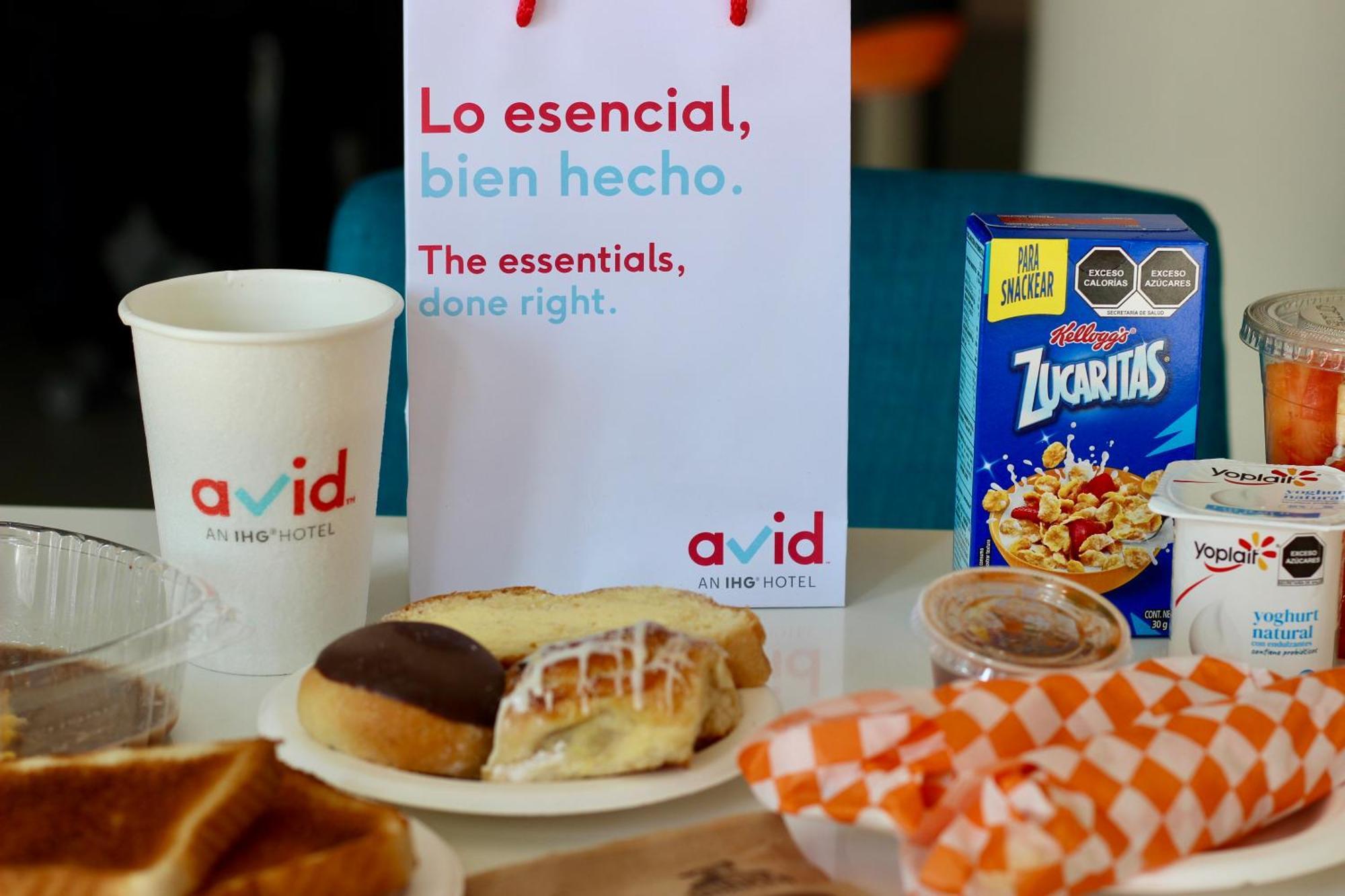 Avid Hotels - Guadalajara Av Vallarta Pte By Ihg サポパン エクステリア 写真