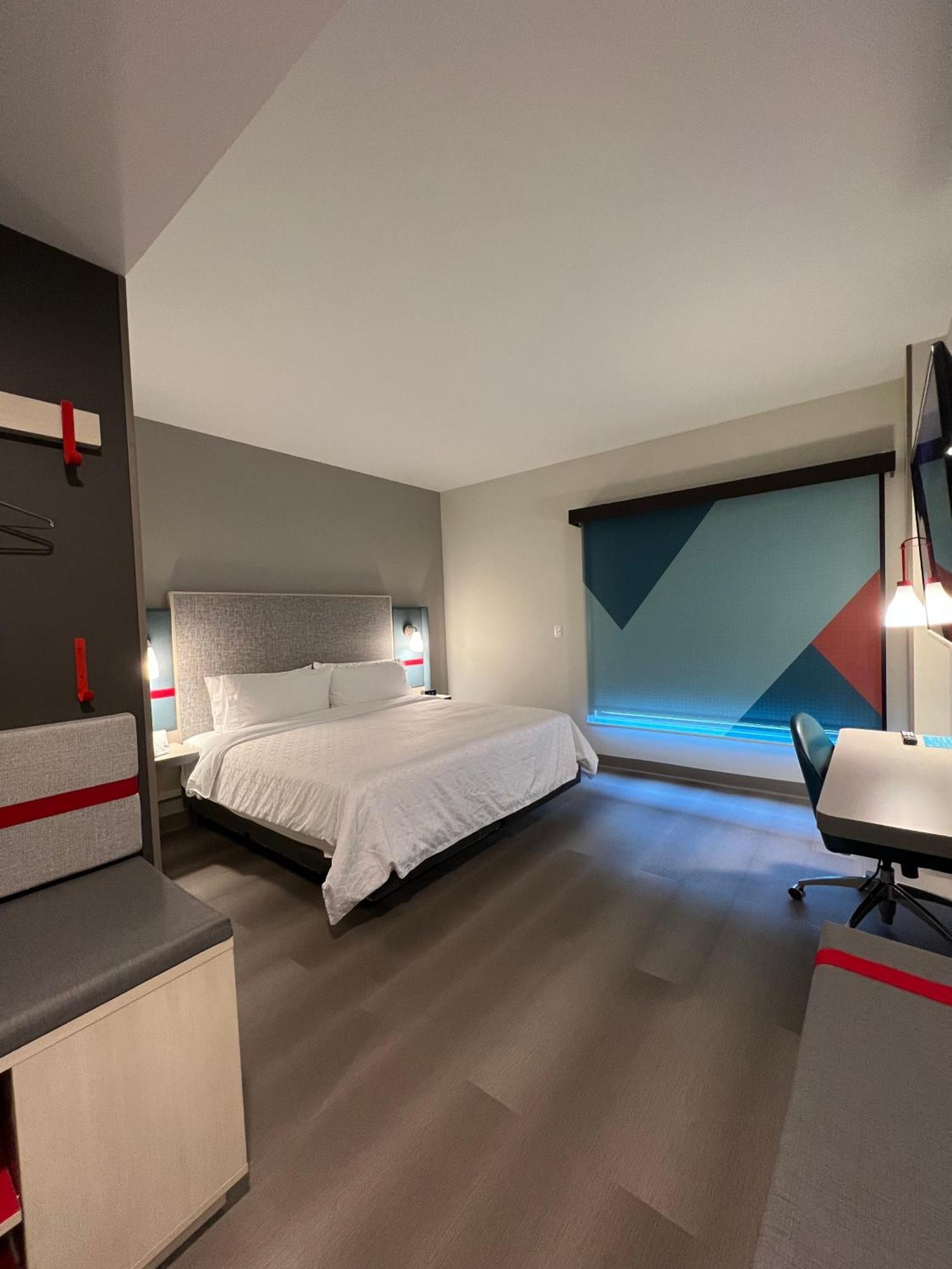 Avid Hotels - Guadalajara Av Vallarta Pte By Ihg サポパン 部屋 写真
